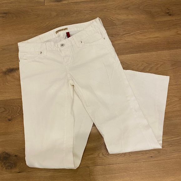 New Guess Jeans - size 28 - Picture 1 of 5